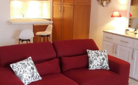 LOCATION T2 MEUBLE BESANCON FONTAINE ARGENT (réf BLO9758)