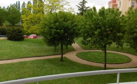 BRU-7923-location-appartement-f2-besancon-trepillot