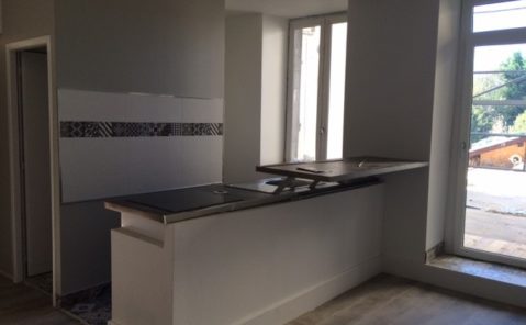 Location F3 Terrasse LONS LE SAUNIER