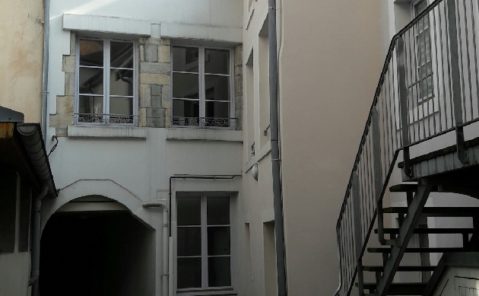TRA-6101-LOCATION-STUDIO-BESANÇON-CENTRE-VILLE BOUCLE