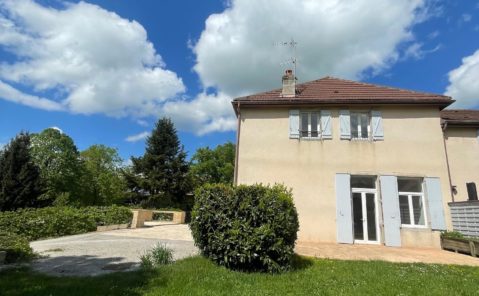 Location Maison F5 SAVAGNA (MONTMOROT)