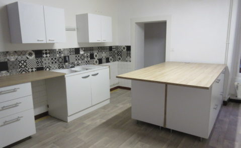 CUISINE EQUIPEE