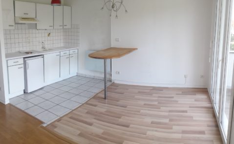 VER 11 LOCATION APPARTEMENT T1 BIS BESANÇON CHEMIN FRANÇAIS