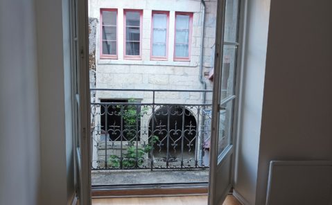 HOU 6327 Location Appartement F1 bis BESANCON centre ville