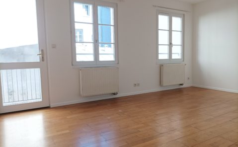 LOCATION APPARTEMENT T3 BESANCON CENTRE VILLE CAR 6055