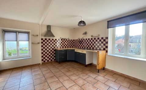 Location Maison F6 VERCIA – VAL SONNETTE