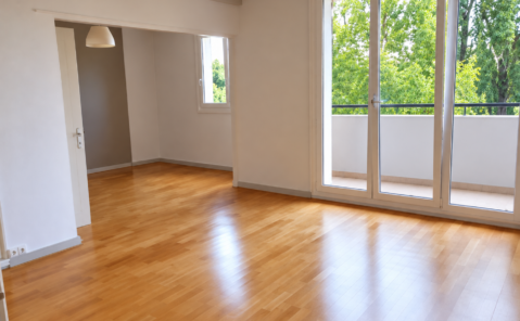 A LOUER- T3 BIS AVEC BALCON – BESANCON – MONTRAPON