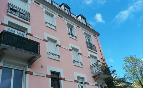 Location F1 SAINT CLAUDE