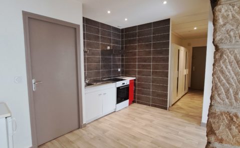 Location F2 Lons Le Saunier