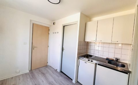 Location F1 LONS LE SAUNIER