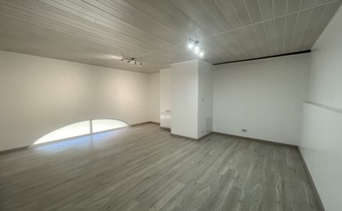 LOCATION F3 RENOVE MONTBARREY