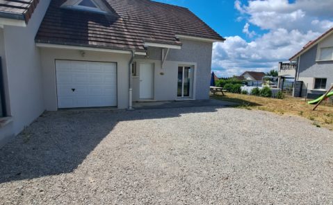 Location Maison T4 CHILLY LE VIGNOBLE