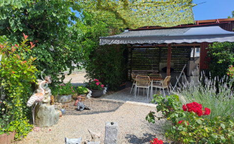 MONTMOROT – Maison de village F3
