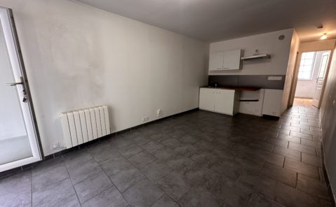 LOCATION F1 BIS CENTRE DOLE