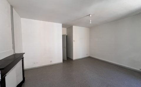 Location F3 LONS LE SAUNIER