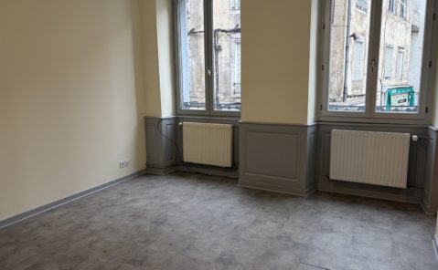 Location T2 RUE DU MARCHE SAINT-CLAUDE