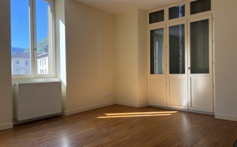 Location Appartement F2 Saint Claude