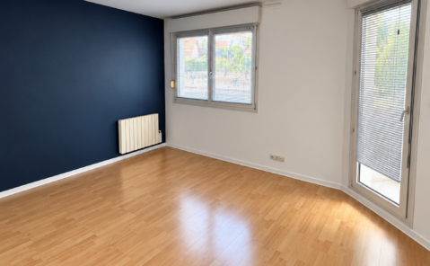 À LOUER – BESANÇON – SECTEUR LA BOULOIE – T2 AVEC BALCON ET PARKING EN SOUS-SOL